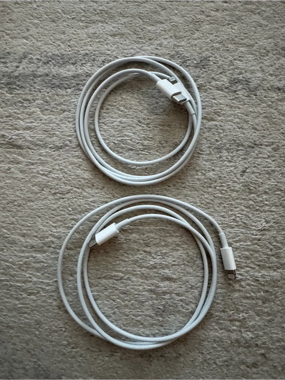 Bundle of 2 🆕 Apple lightening to USB-C and 1 lightening to USB cable chargers